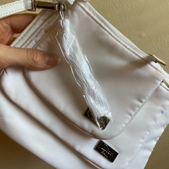Dior Beauty Bags (set of 3!) - Picture 3 of 6